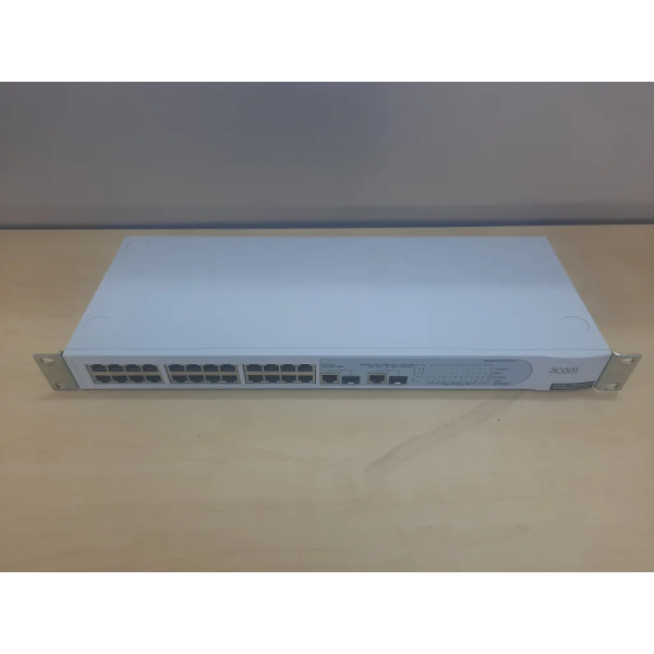 3Com Baseline Switch , 24 Port (Model : 2226 Plus)
